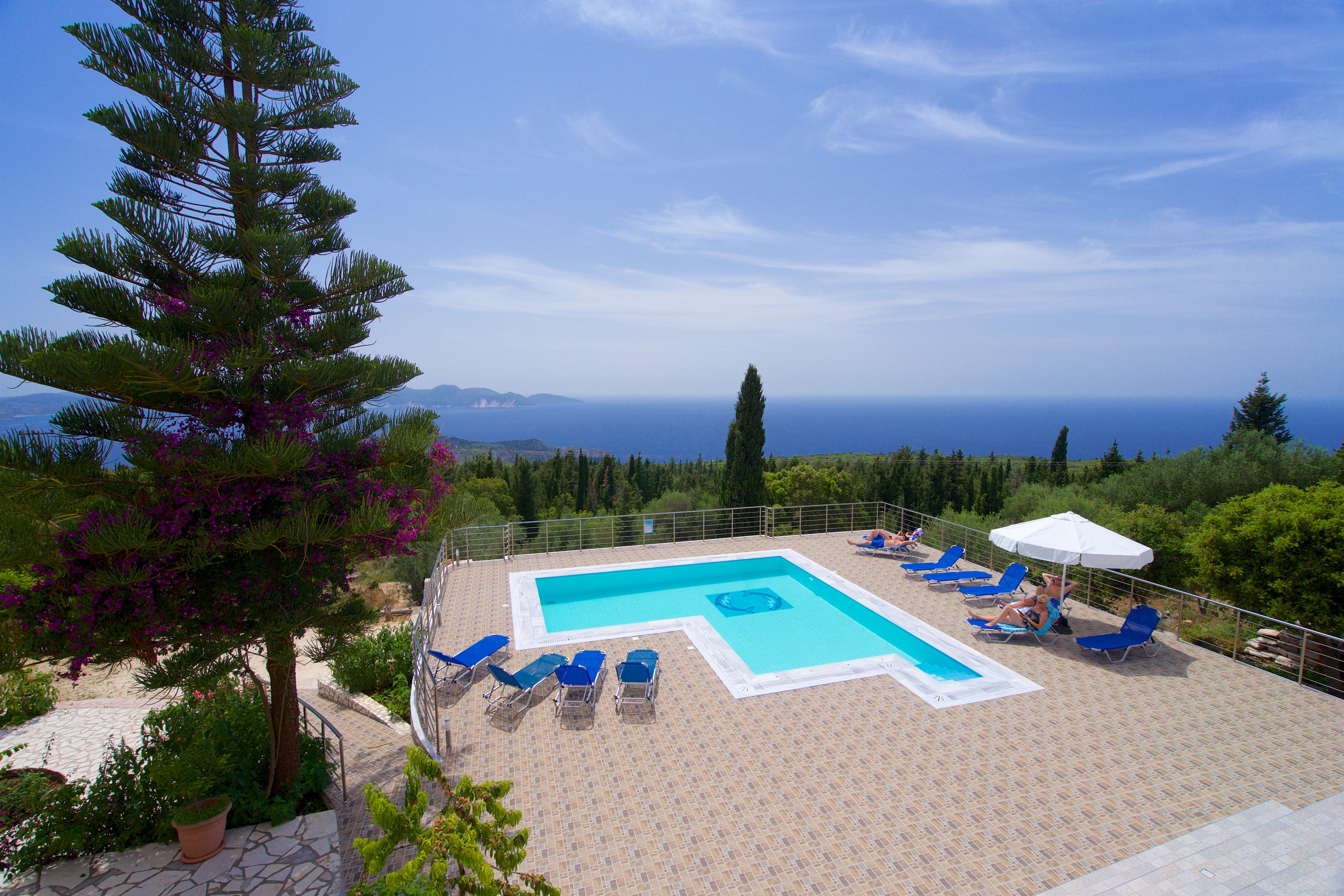 Studios Vrionis Panoramic Sunset Mesovounia  ภายนอก รูปภาพ