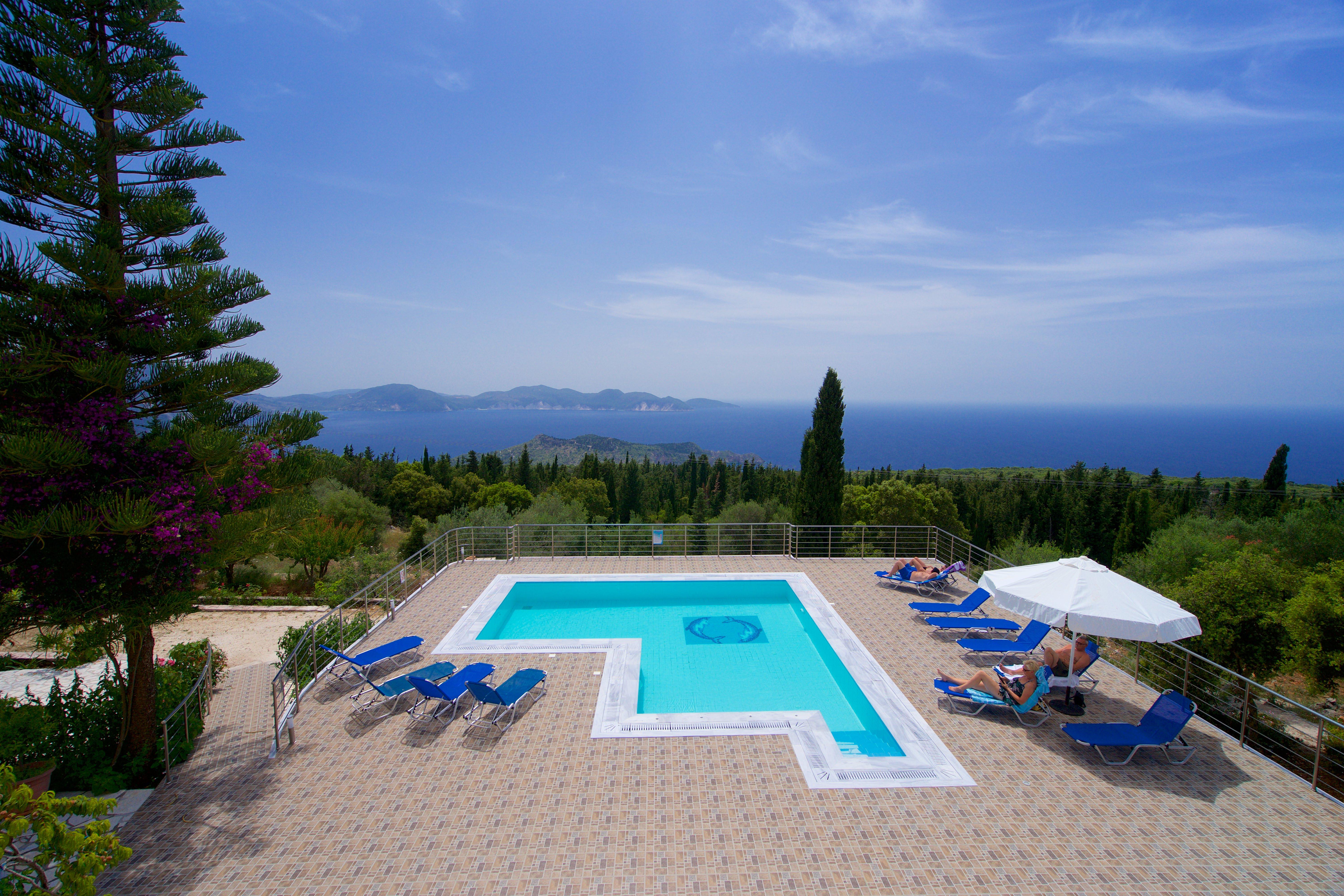 Studios Vrionis Panoramic Sunset Mesovounia  ภายนอก รูปภาพ